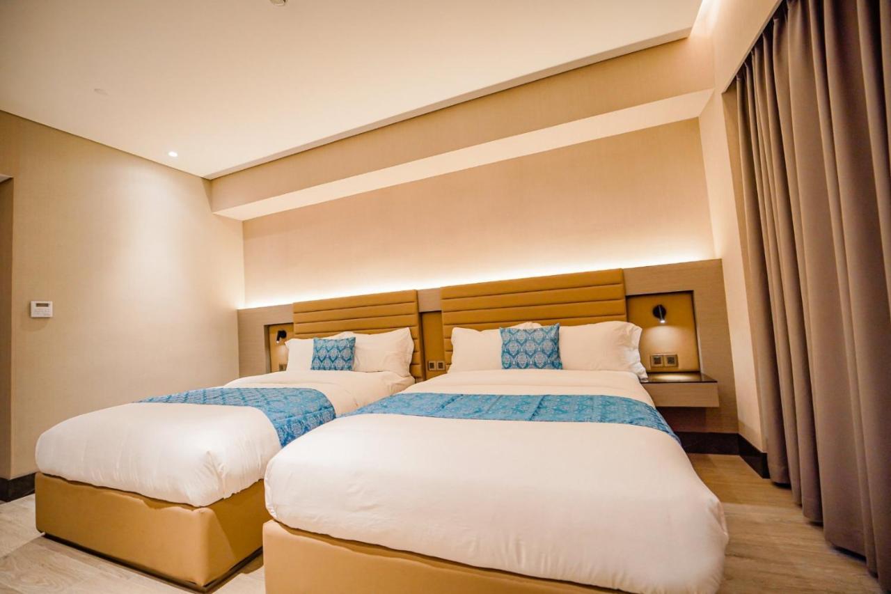 Bayprime Hotel Paranaque City Esterno foto