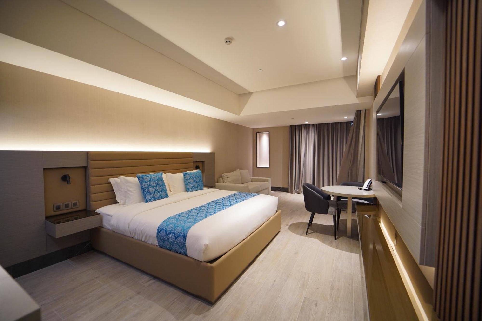 Bayprime Hotel Paranaque City Esterno foto