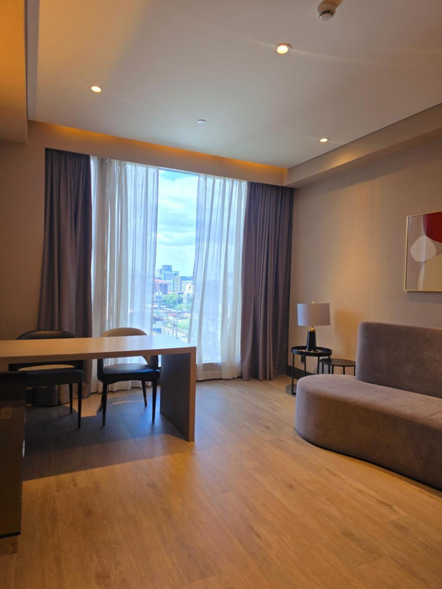 Bayprime Hotel Paranaque City Esterno foto